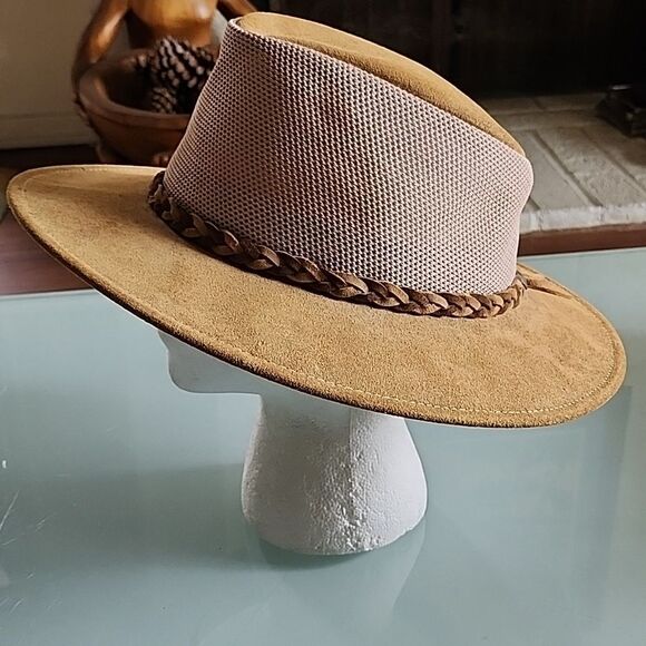Henchel Hat Company Cowhide Hat - Picture 1 of 11